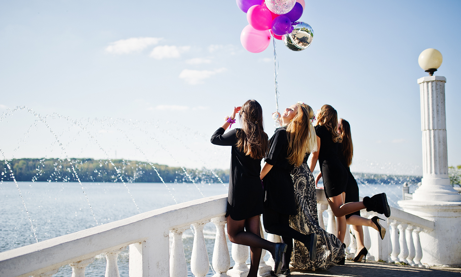 friends on bridge